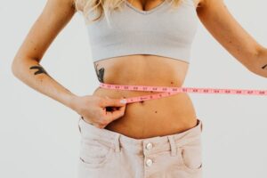 THE JOURNEY TO WEIGHT LOSS: UNVEILING 10 SECRETS TO WEIGHT LOSS WEIGHT LOSS