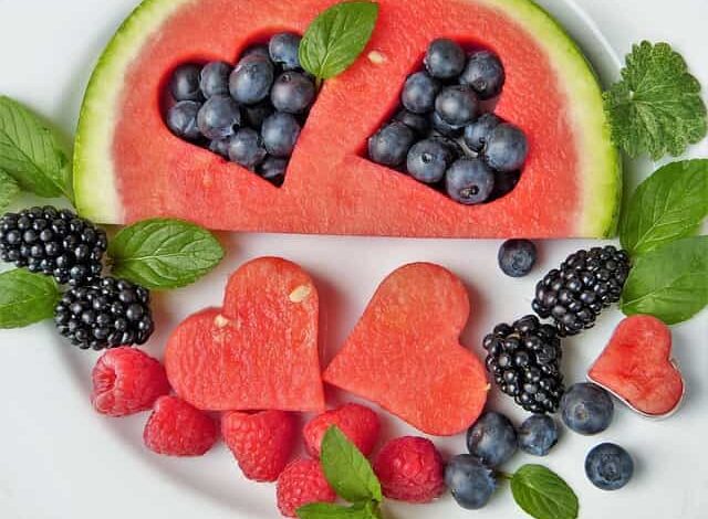 Health heart is vital for overall health and fitness. A healthy heart can pump blood effectively which helps to deliver oxygen and nutrients to the body's tissue and organs. Heart friendly foods are therefore of utmost importance.