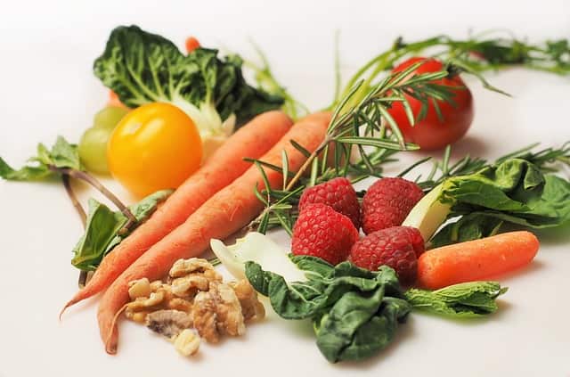Healthy diet could help in overcoming depression. 